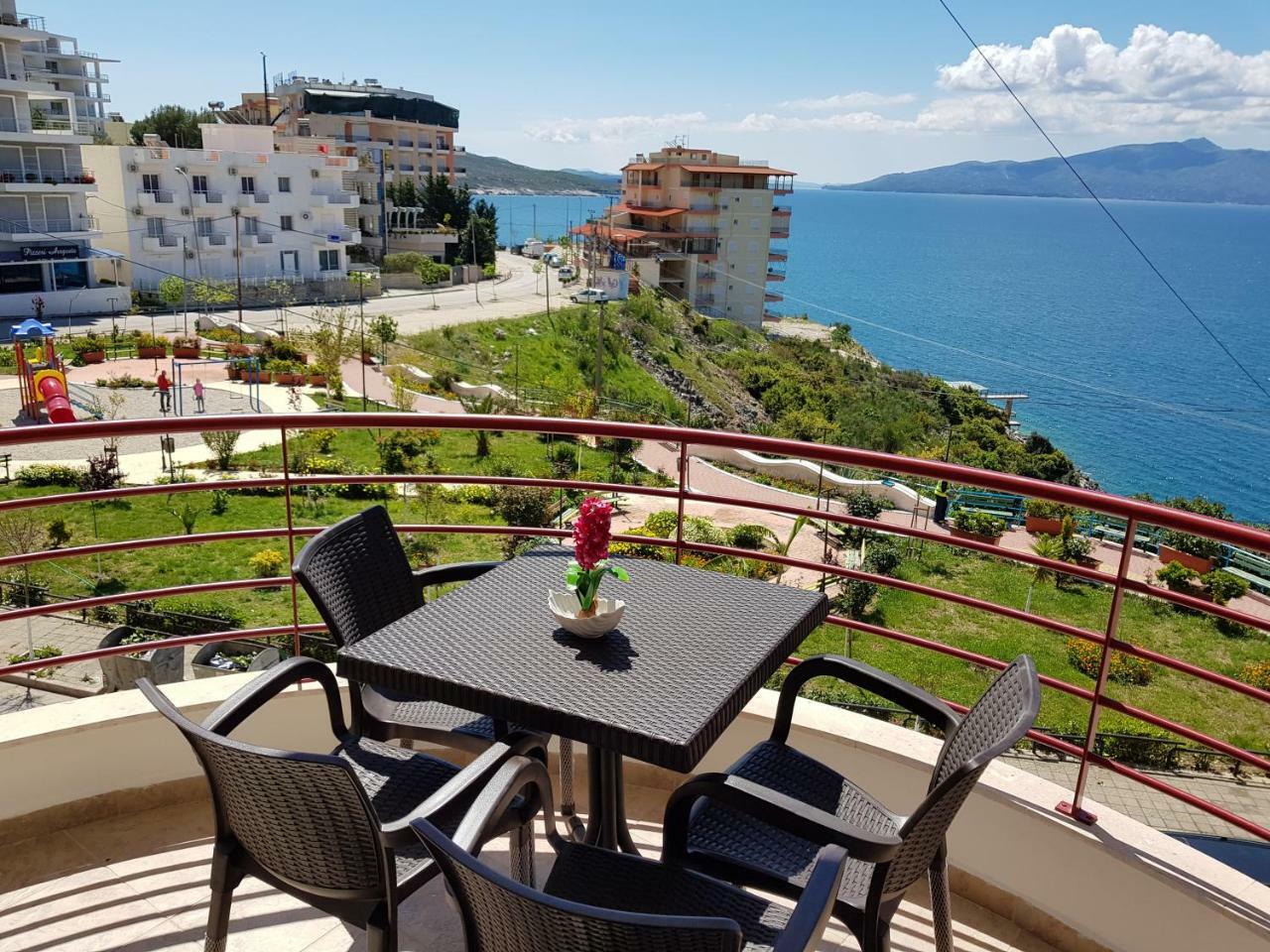 Apartment Of Beautiful Dreams Over The Sea Saranda Extérieur photo